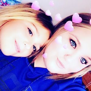 Meet your Posher, Courtney